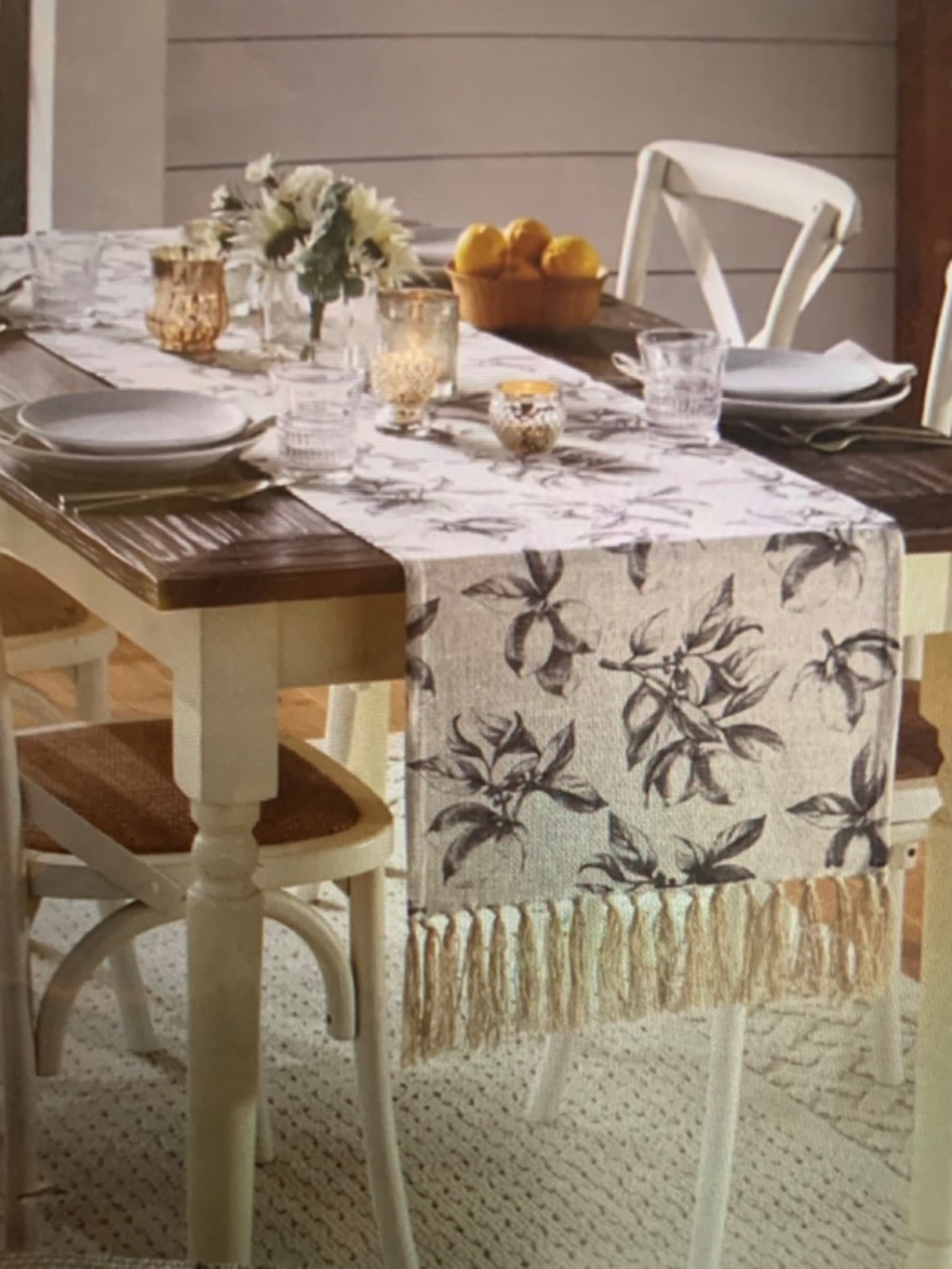 Rose Table Runner - Picture 2 of 2